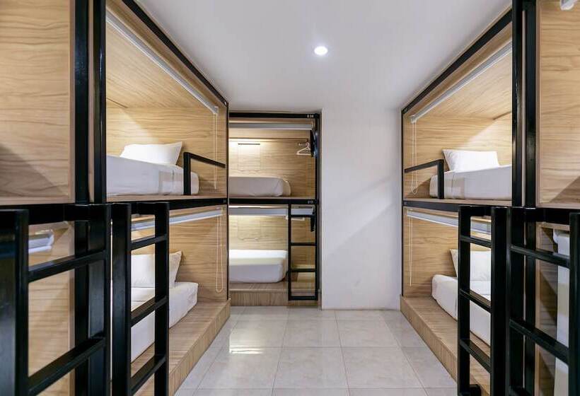 The Bedrooms Hostel Pattaya