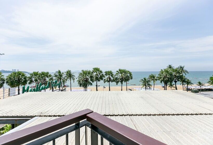 The Bedrooms Hostel Pattaya