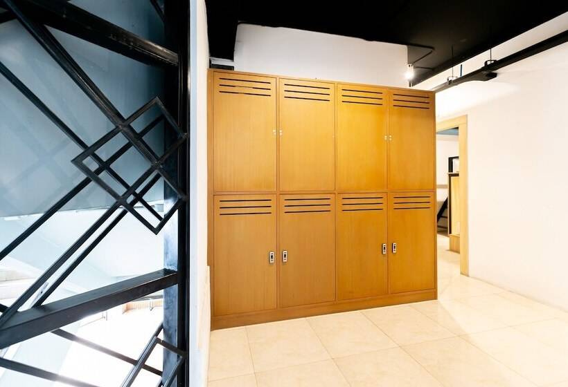 The Bedrooms Hostel Pattaya