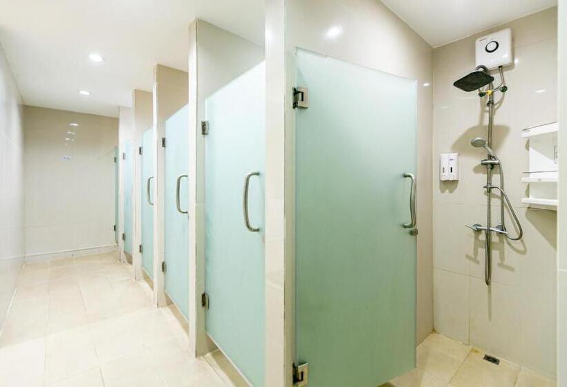 The Bedrooms Hostel Pattaya