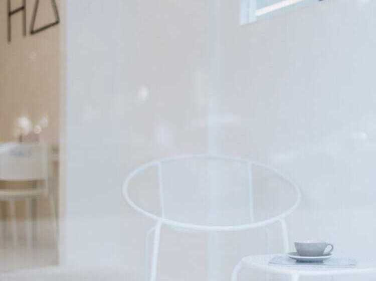 هاستل Hao Hotel Phuket