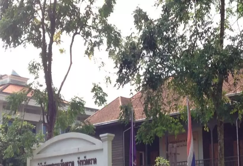 هتل Baanrimnam Resort Trat