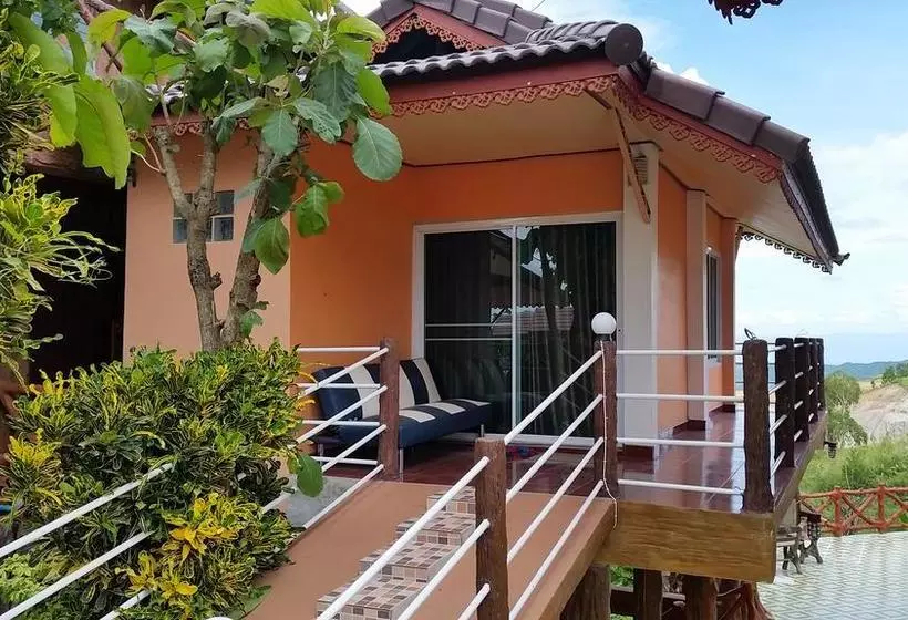 ホテル Khao Kho Hill