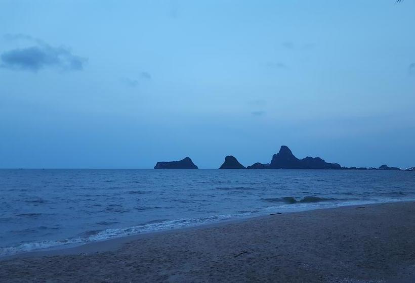 Szálloda Prachuap Garden View Resort