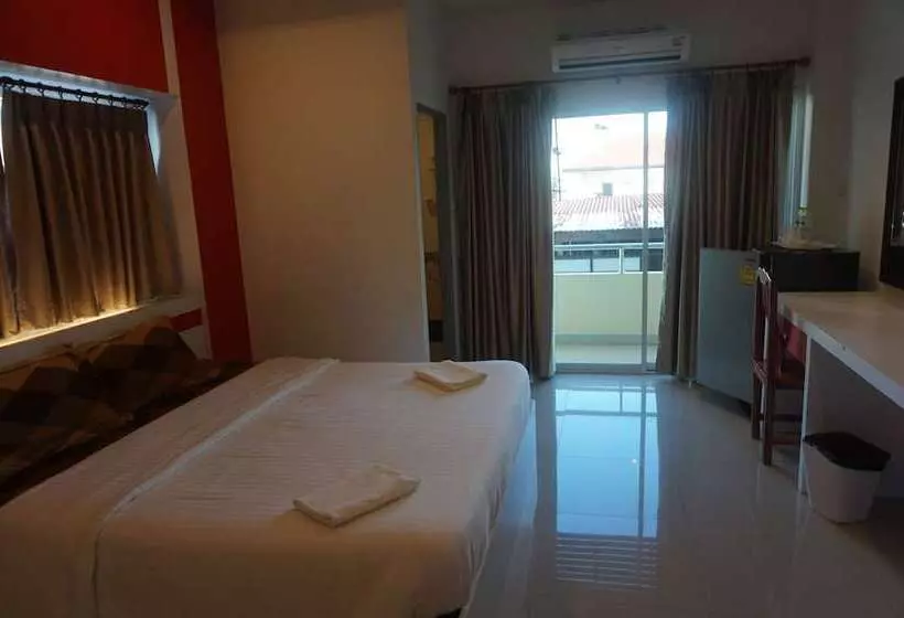 هتل The Lion Residence