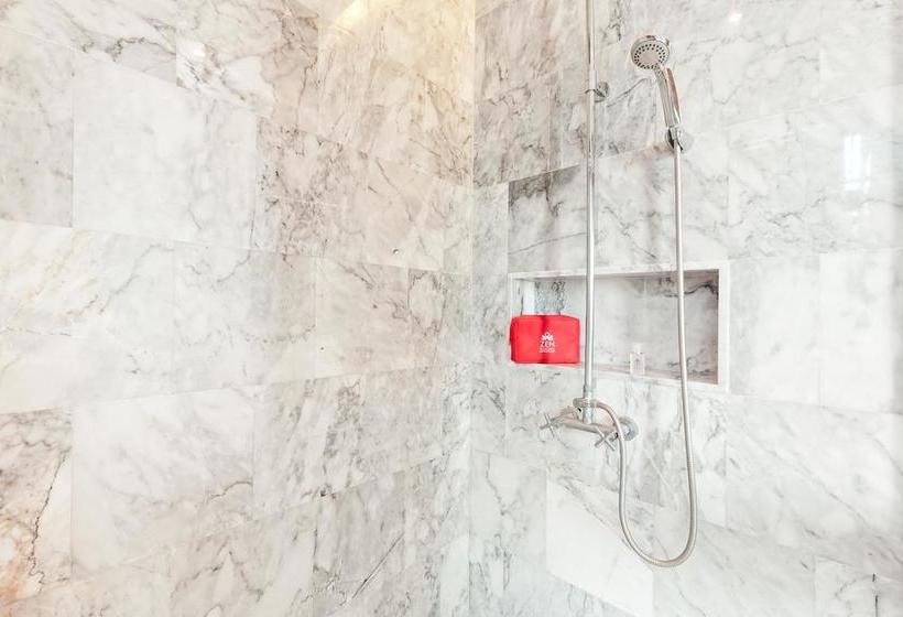 בית מלון כפרי Zen Premium Chalong Phuket