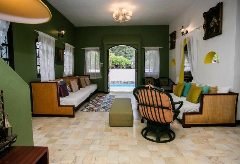 Natural Park Resort Pattaya