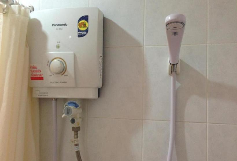 پانسیون @ Thapae