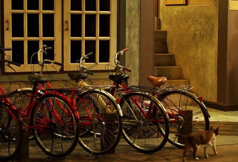 بنسيون Chommuang Guest House