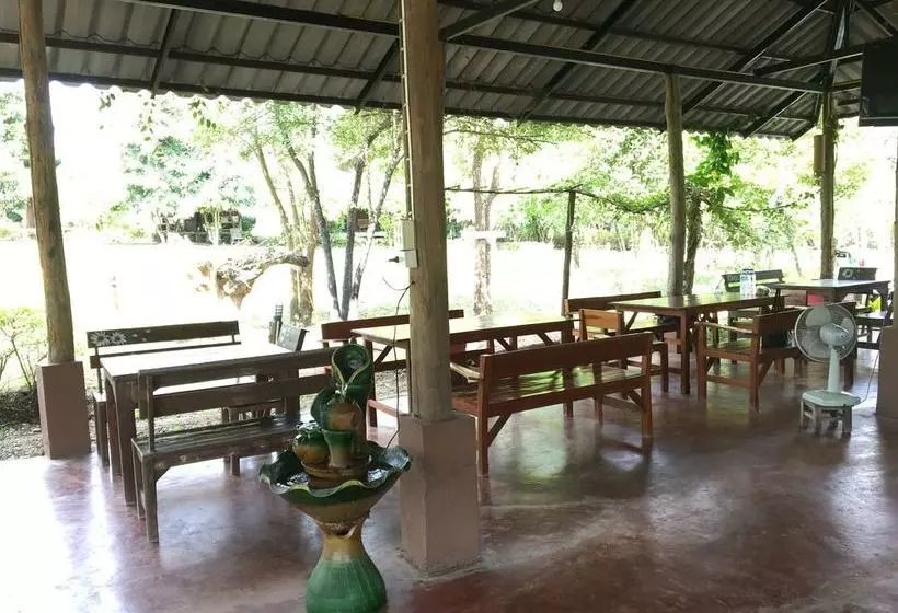 پانسیون Paipunthong Resort