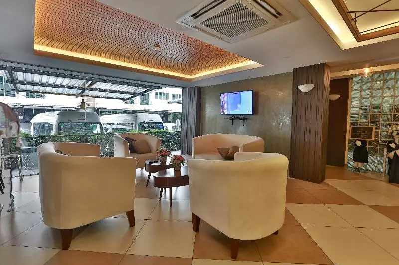 リゾートホテル Suvarnabhumi Ville Airport