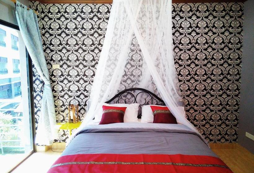 Retkeilymaja Kata Beach Homestay