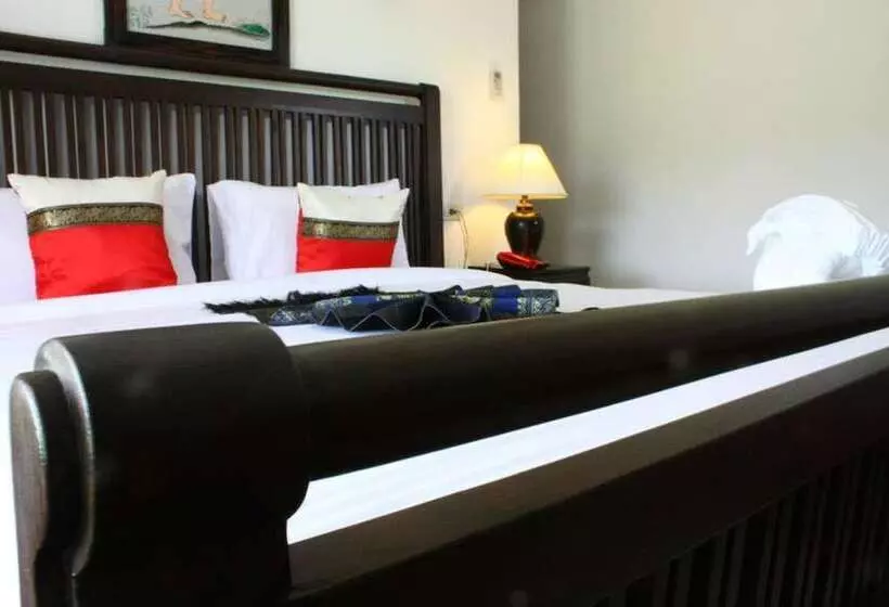 Apirata Resort