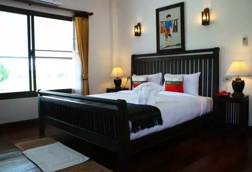 Apirata Resort