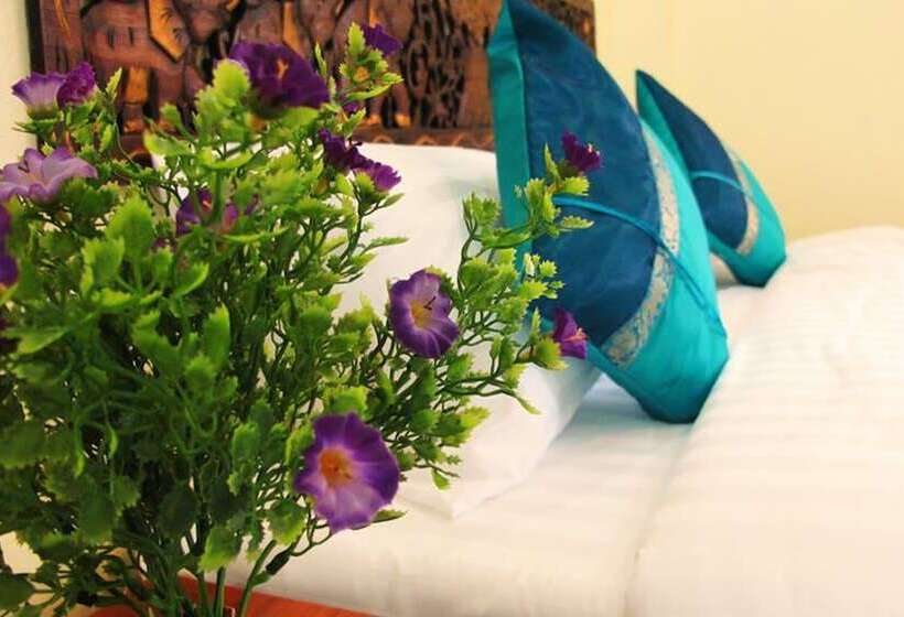 Baan Maesot Boutique Resort