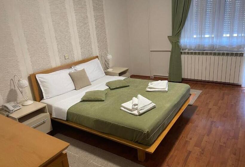 Garni Hotel Belvedere Lux