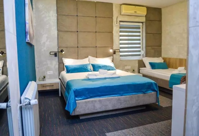 Garni Hotel King