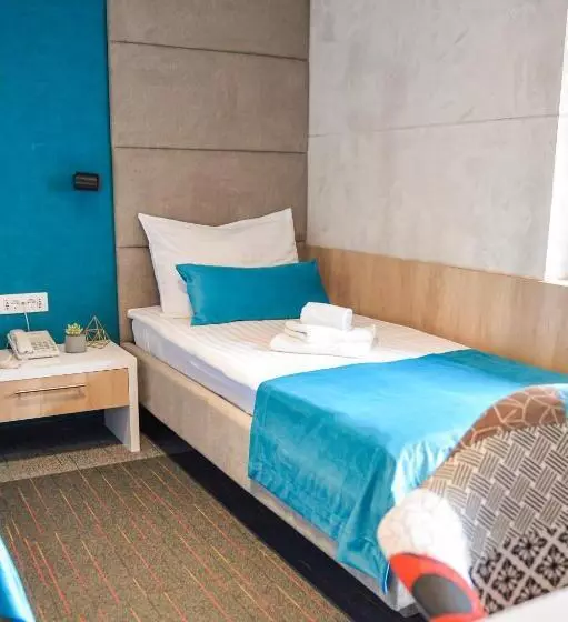 Garni Hotel King