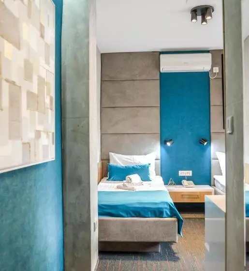 Garni Hotel King