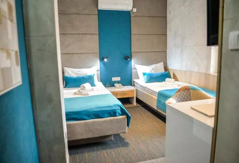 Garni Hotel King