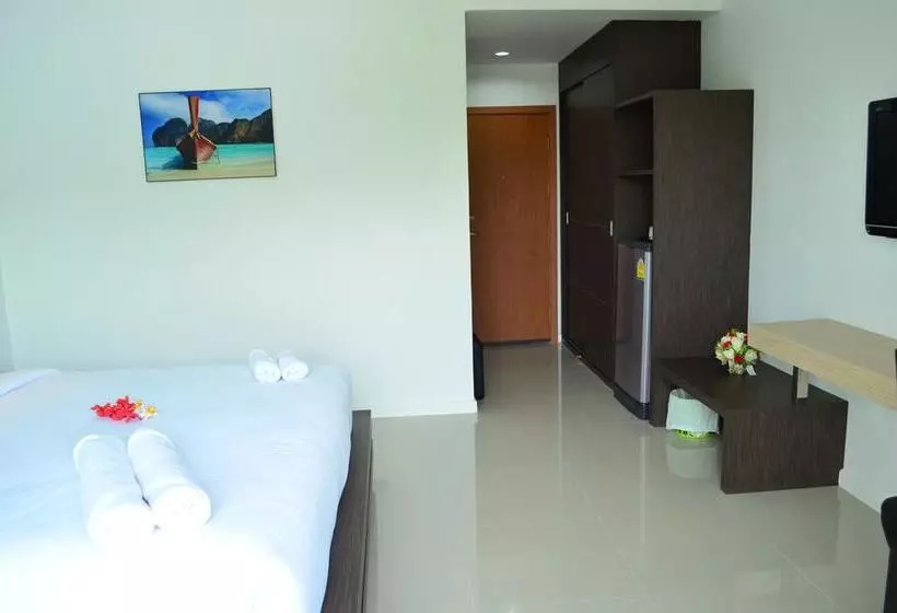 هتل All Seasons Residence