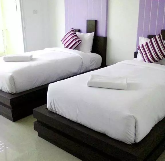 هتل All Seasons Residence