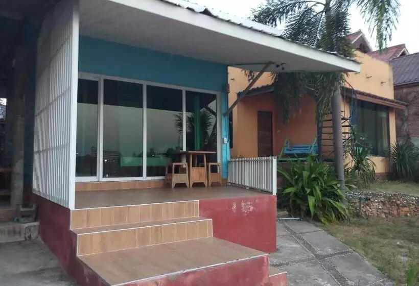 هتل Baan Din Baramee Resort