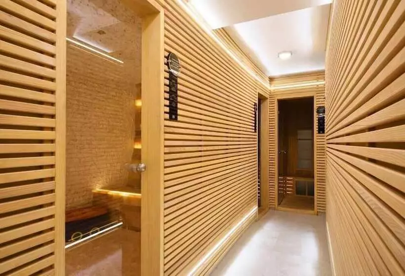 Garni Hotel Ema
