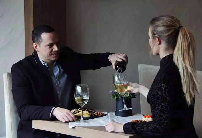 Garni Hotel Ema