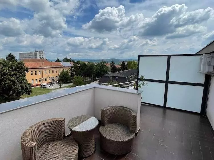 Garni Hotel Ema
