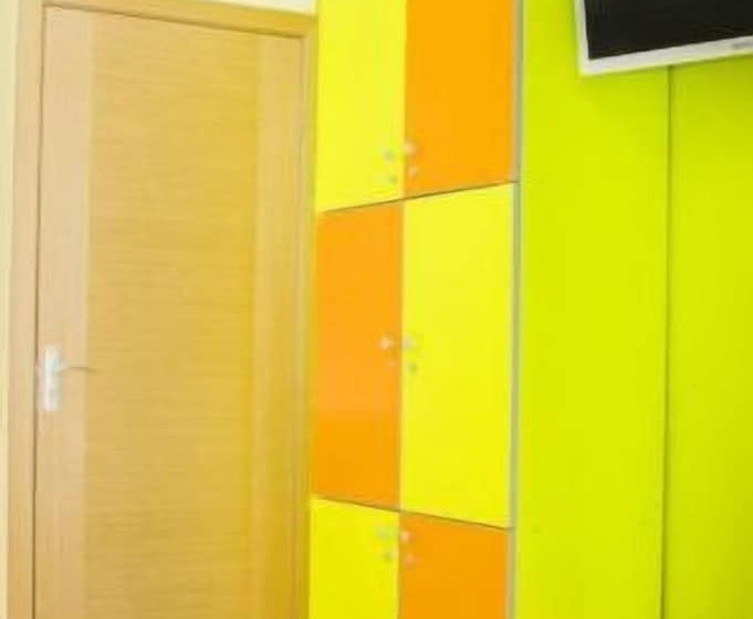 هتل Hostel Millenium