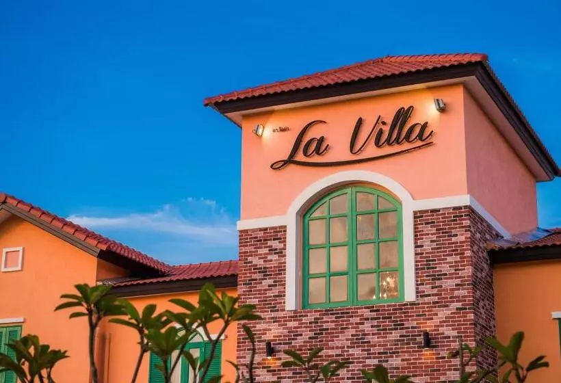 ホテル La Villa Boutique