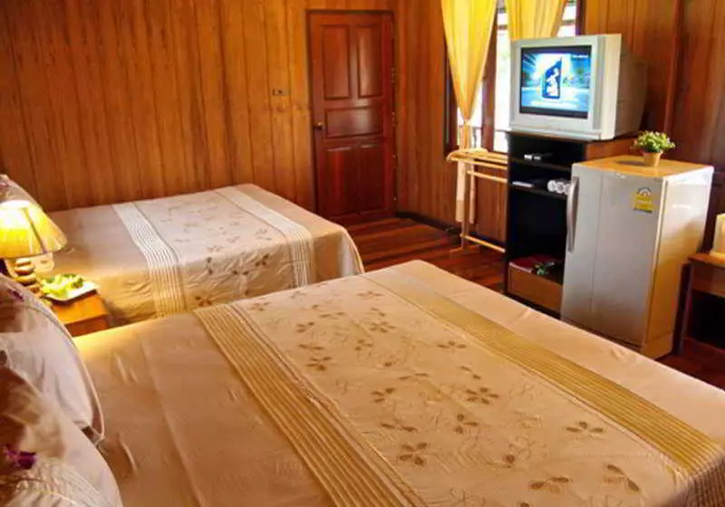 ホテル Phatawan Resort