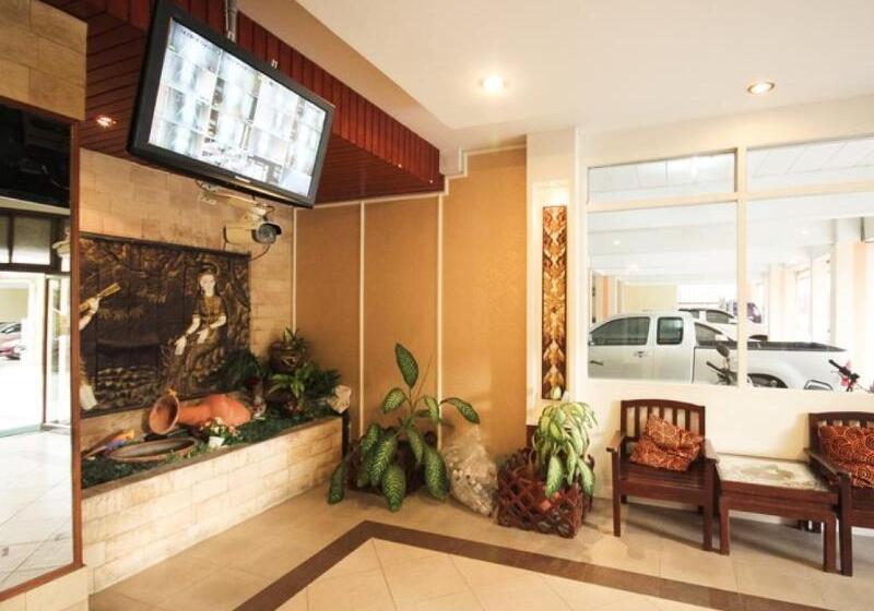 ホテル Rangsit Grand Condo