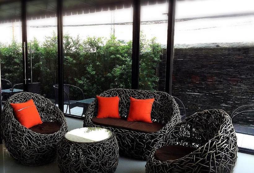 酒店 The One Boutique