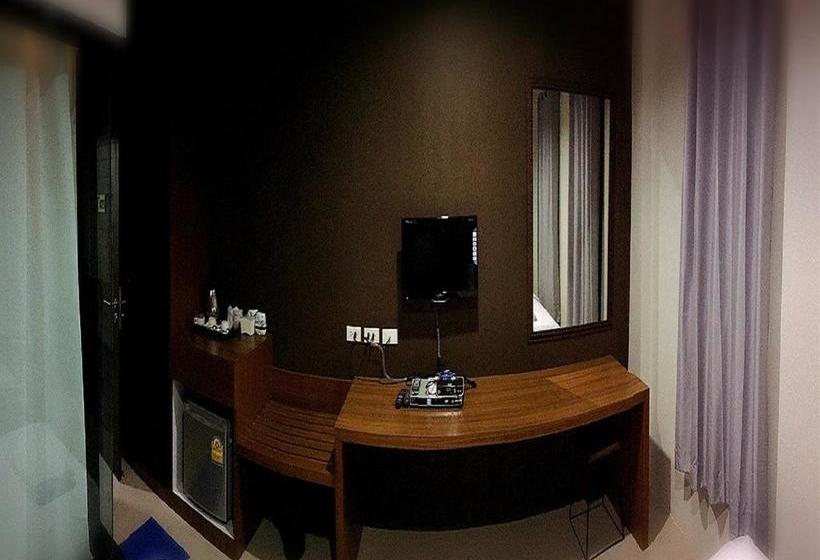 酒店 The One Boutique