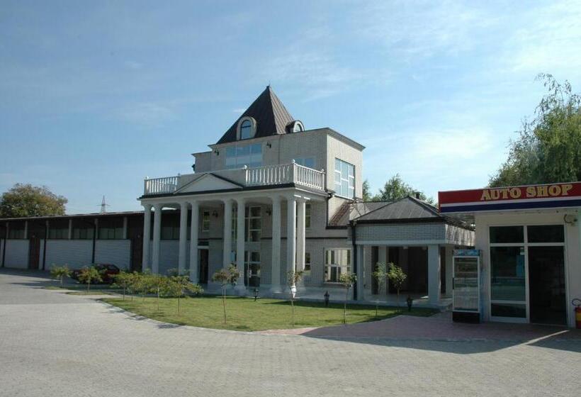 هتل Vila Lux Milikic