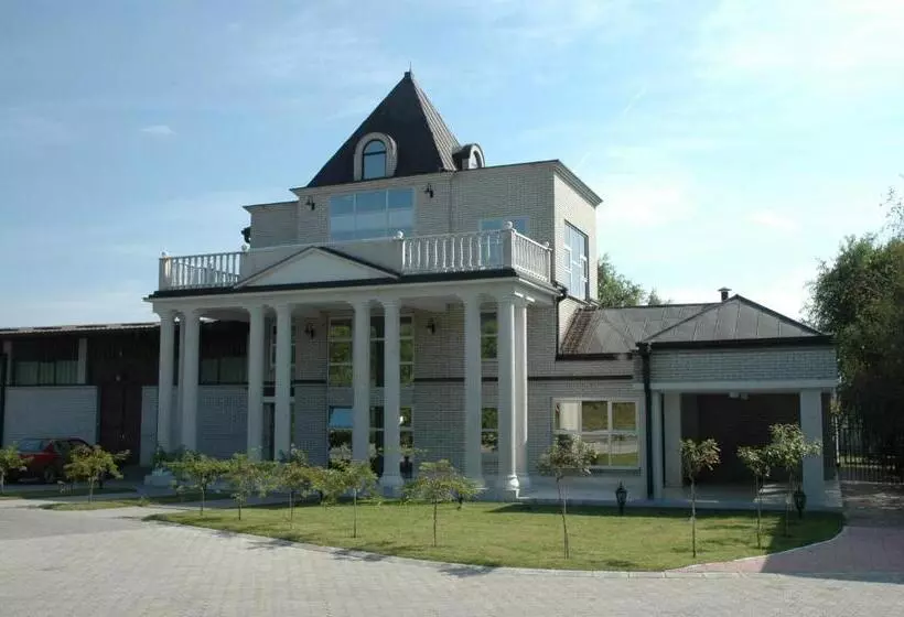 هتل Vila Lux Milikic