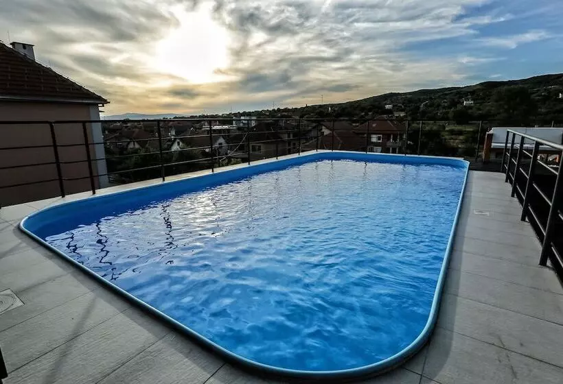 Garni Hotel Zen
