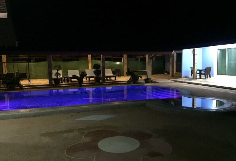 אתר נופש Blue Beach Bungalow