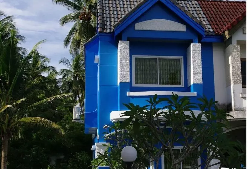 Lomakeskus Blue Beach Bungalow