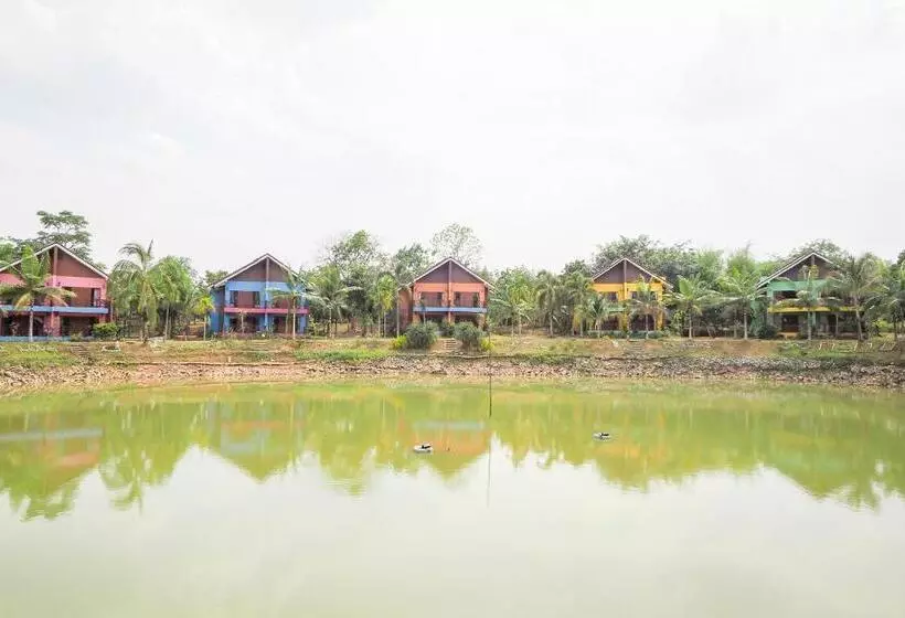 Saensukkho Hotel & Resort