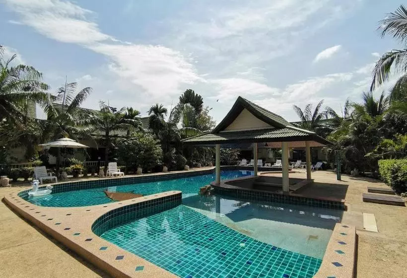 Tuna Resort