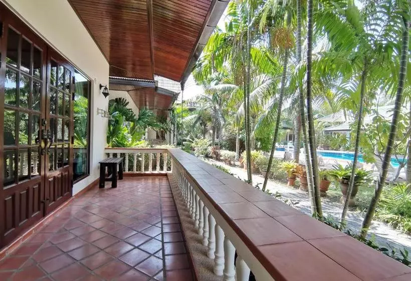 Tuna Resort