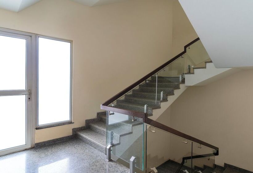 Hotel Treebo Premium Baramasi By Jai Club Prime