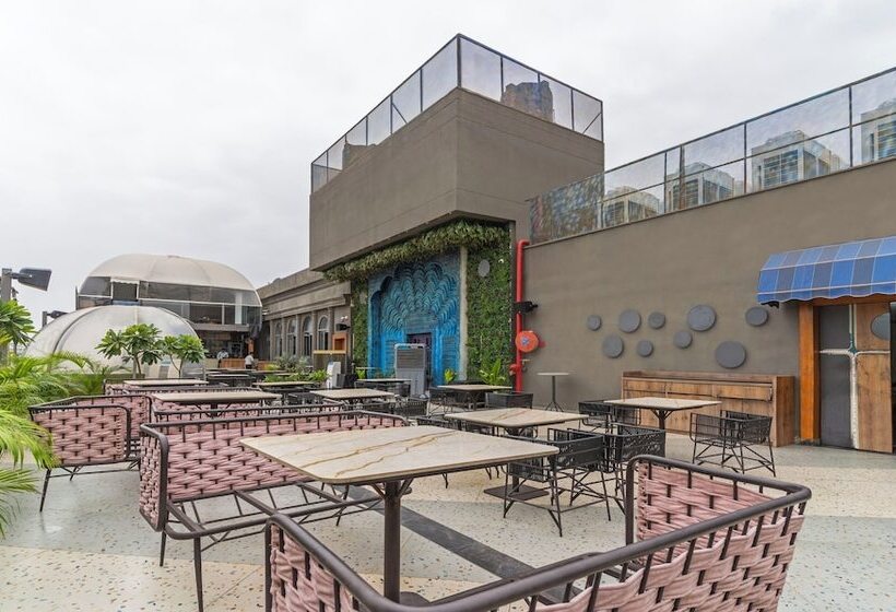 Hotel Treebo Premium Baramasi By Jai Club Prime