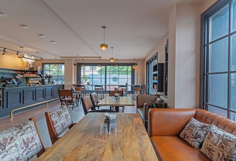 Hotel Treebo Premium Baramasi By Jai Club Prime