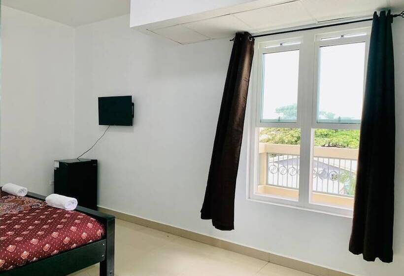 هتل Coastal Bay Suite