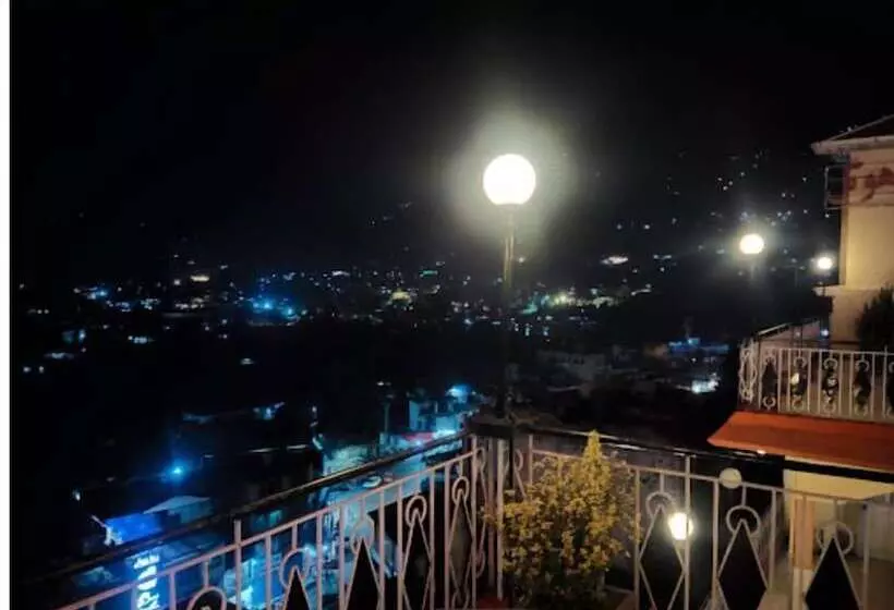 Shalimar Hotel Muzaffarabad