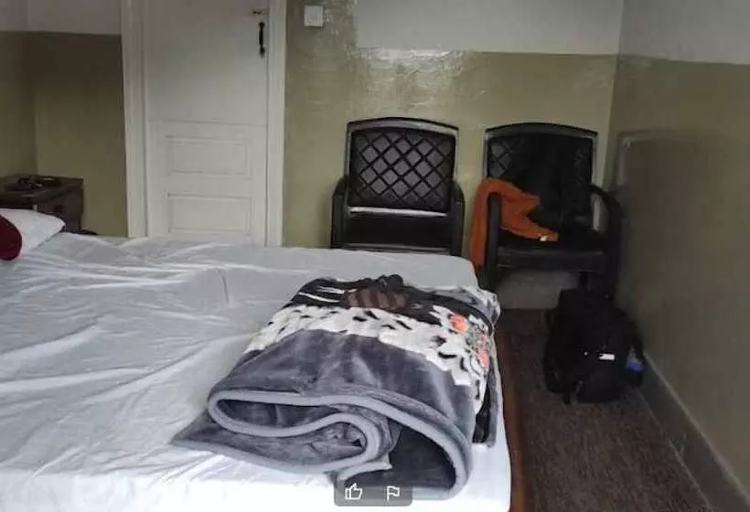 Shalimar Hotel Muzaffarabad